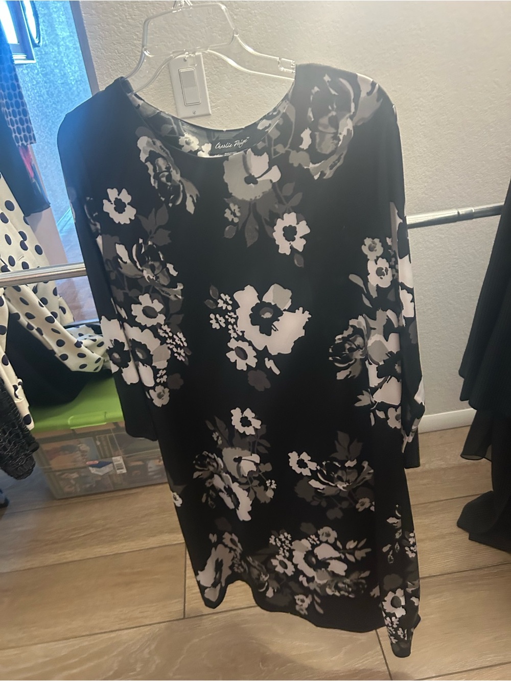 Charlie Paige Black & White Floral Shift Dress
